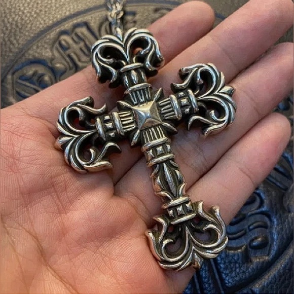 Chrome Hearts Sterling Silver large flame-cross pendant - Picture 1 of 6